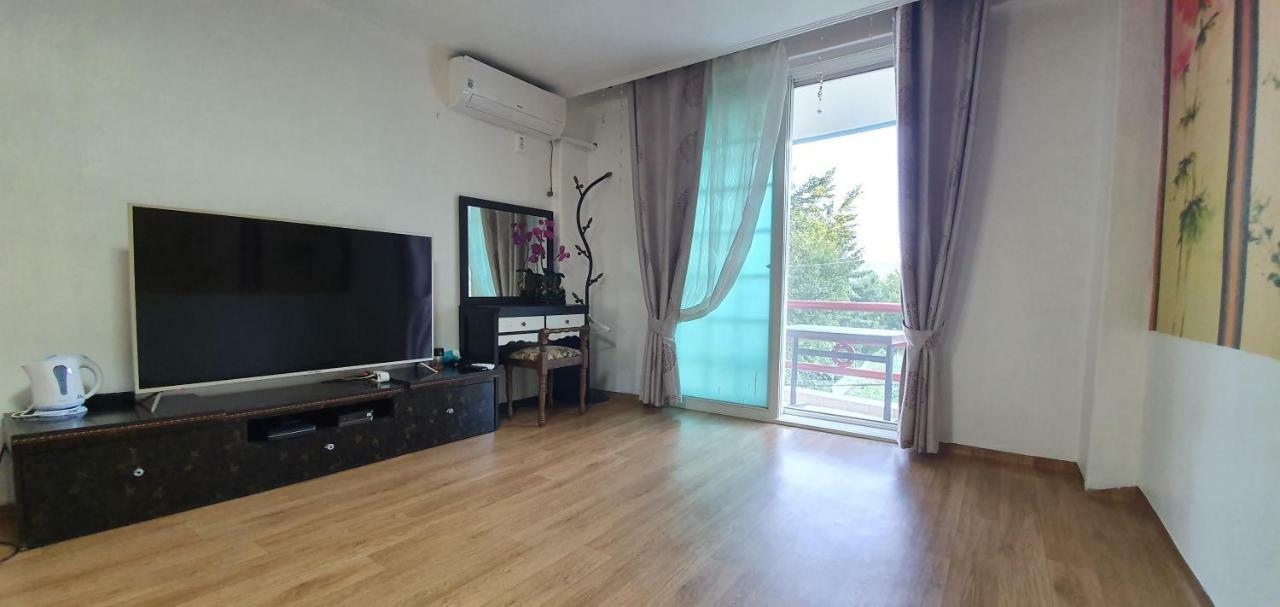 Gangchon Beautiful Pension Chuncheon Exterior foto